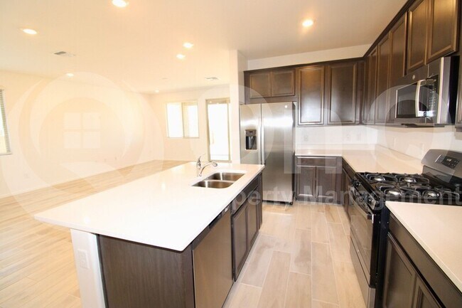 Foto del edificio - 13002 East Cembeline Lane