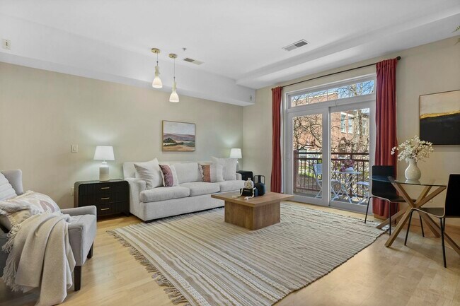 Foto del edificio - 1037 Williamson St