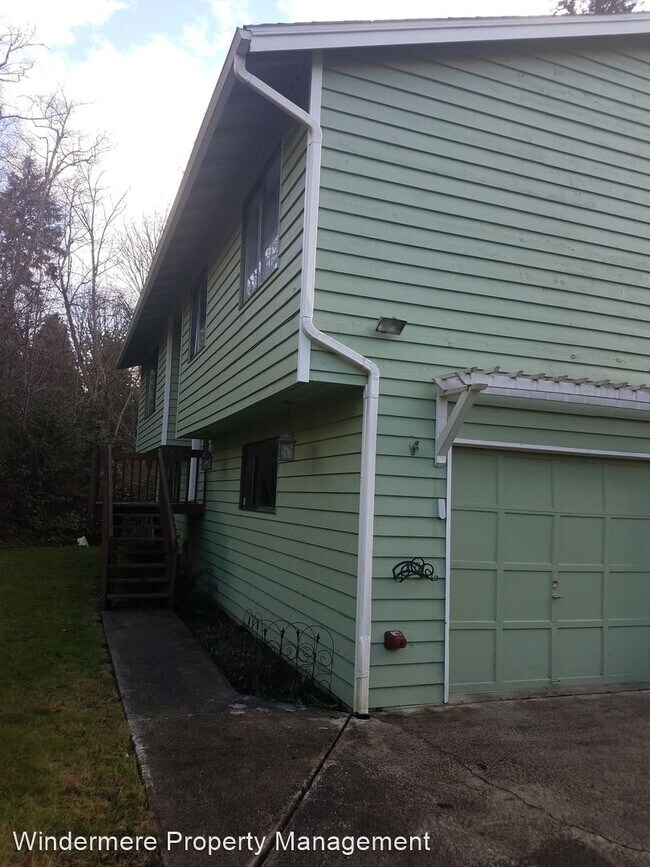 Foto del edificio - 3 br, 3 bath House - 25999 NW Circle Drive