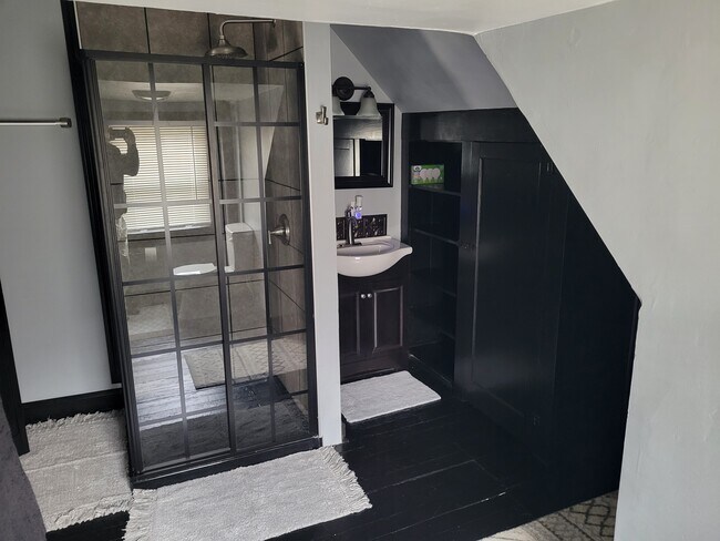 Foto del edificio - 313 E Lincoln Ave