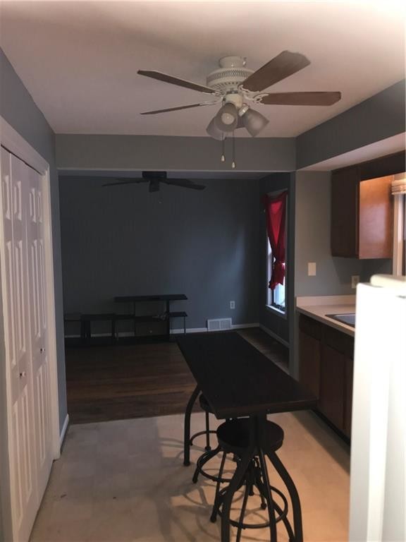 Foto del edificio - 47 Gardiner Park