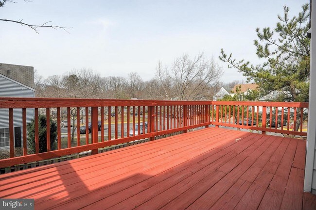 Building Photo - 6627 Briarleigh Way
