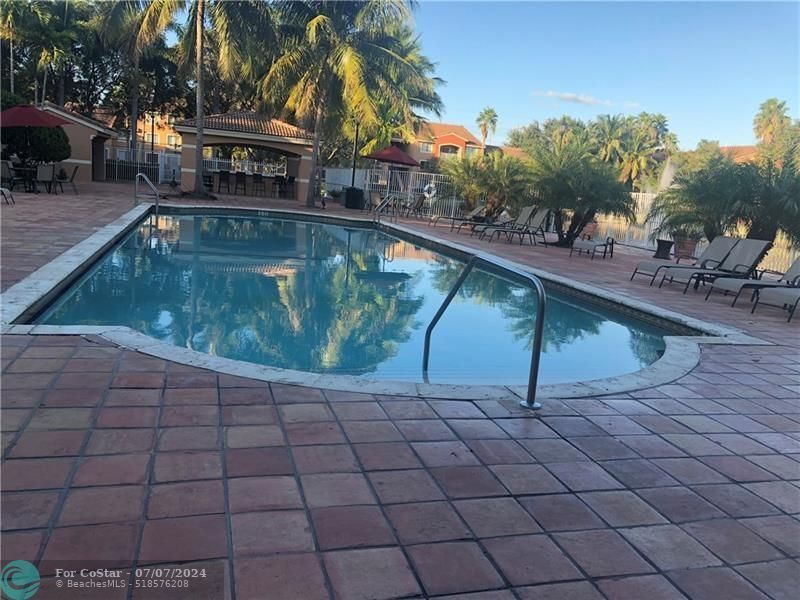 Foto principal - 3848 Lyons Rd