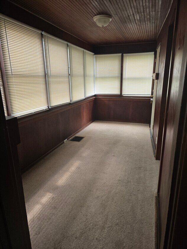 Foto del edificio - 7018 Greenway Ave