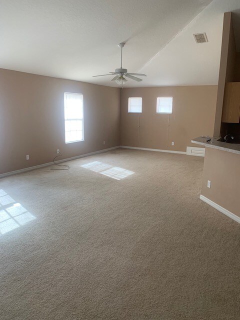 Building Photo - 3675 Oakdale Cir