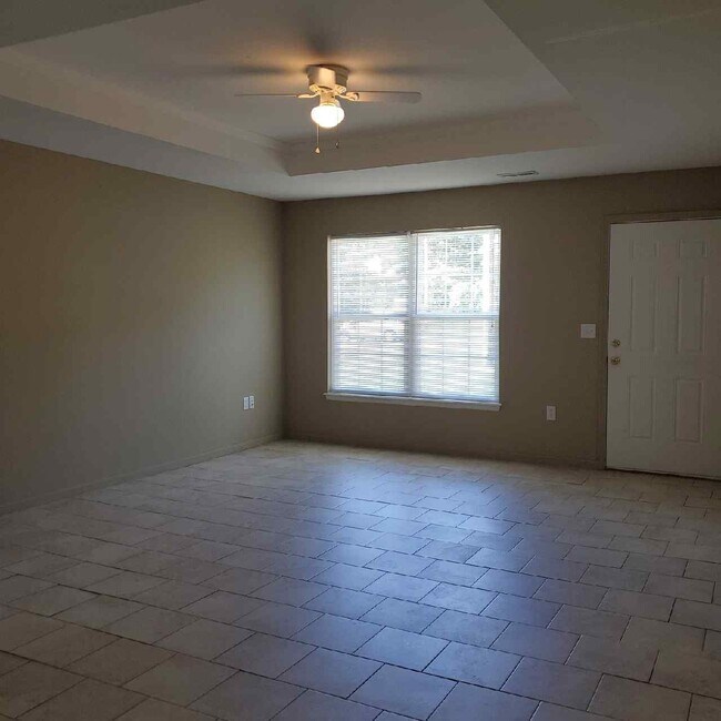 Foto del edificio - 524 W Gay St