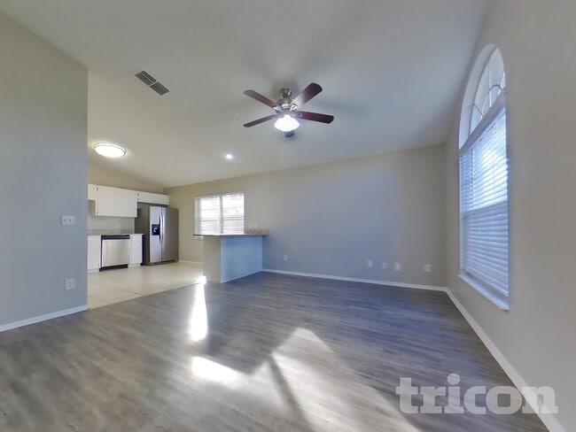 Foto del edificio - 1289 Cleveland Ave