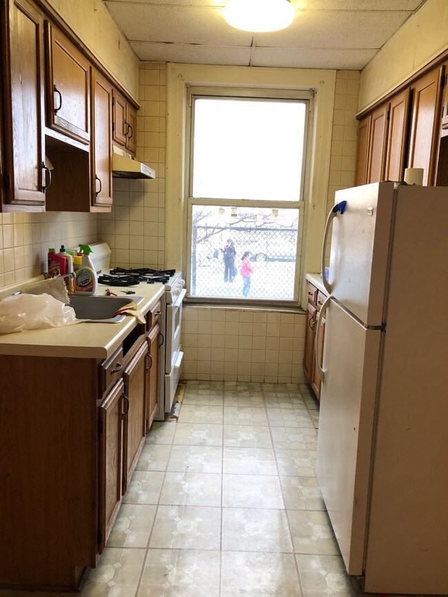 Foto del edificio - 615 82nd St