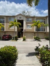 Building Photo - 1300 Crestwood Ct S