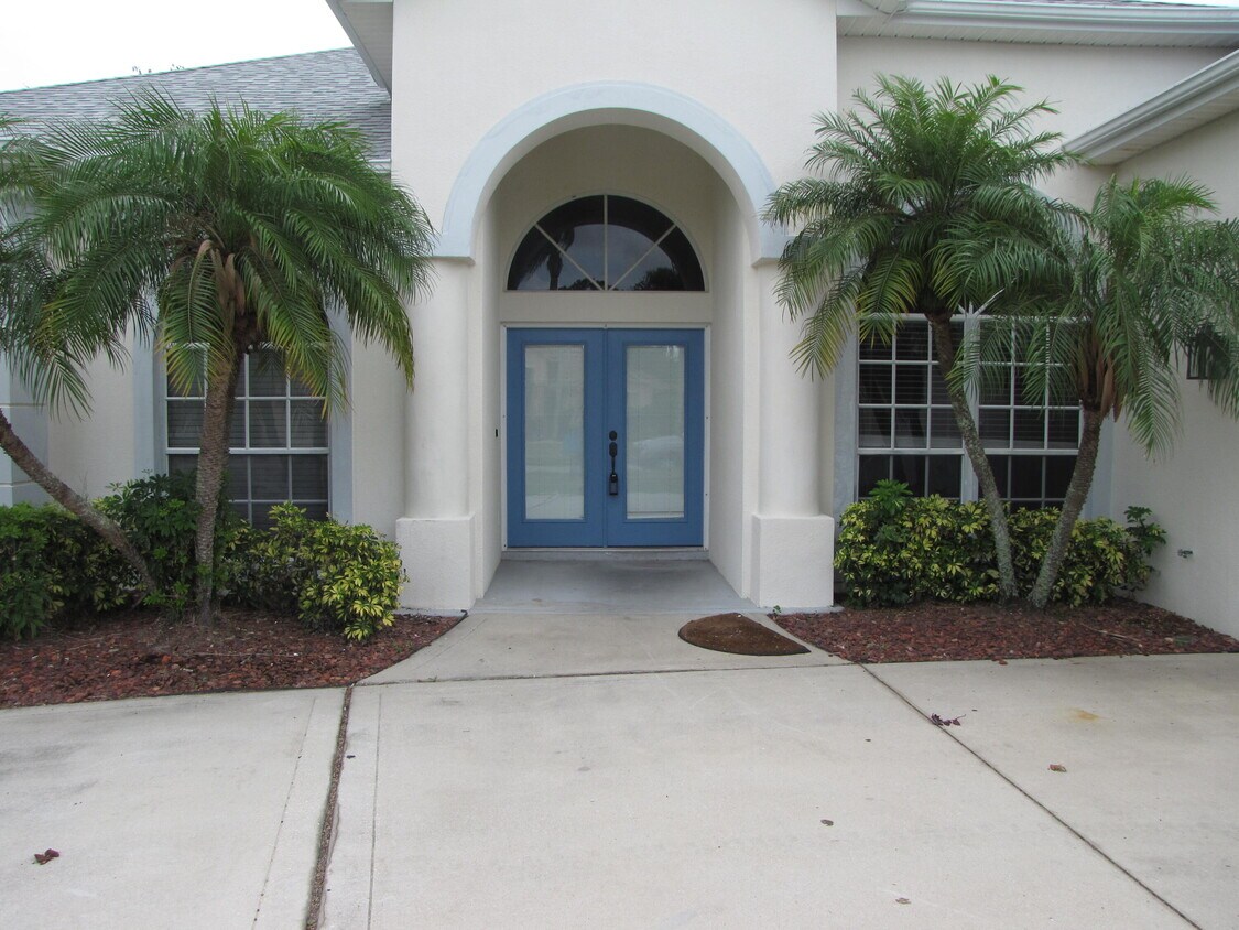 Foto principal - 1010 Worthington Spring Dr