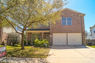 Building Photo - 2819 Foster Hill Dr