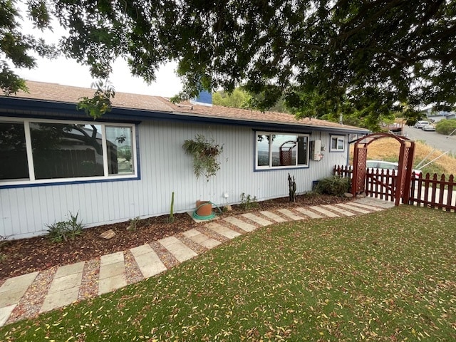 Building Photo - 8852 Carmir Dr