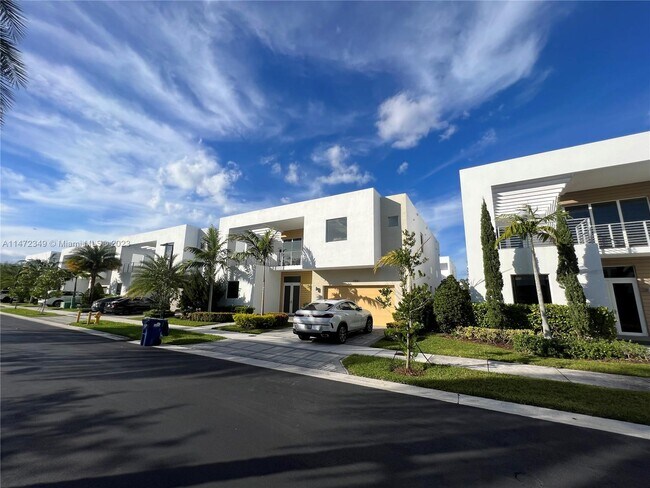 Foto del edificio - 10081 NW 75th Terrace