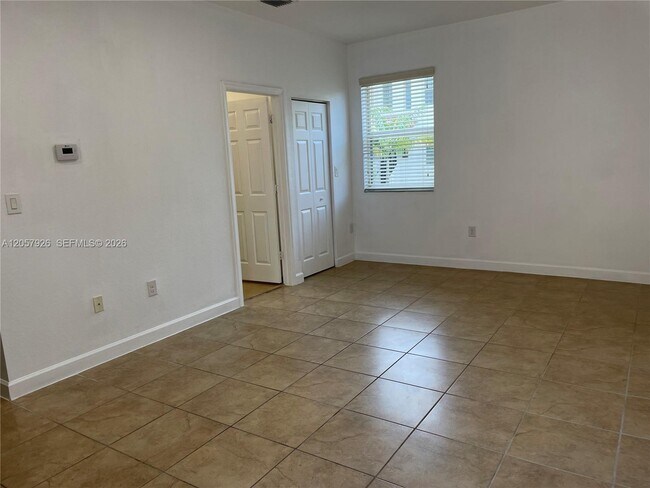 Building Photo - 9341 SW 170th Passage