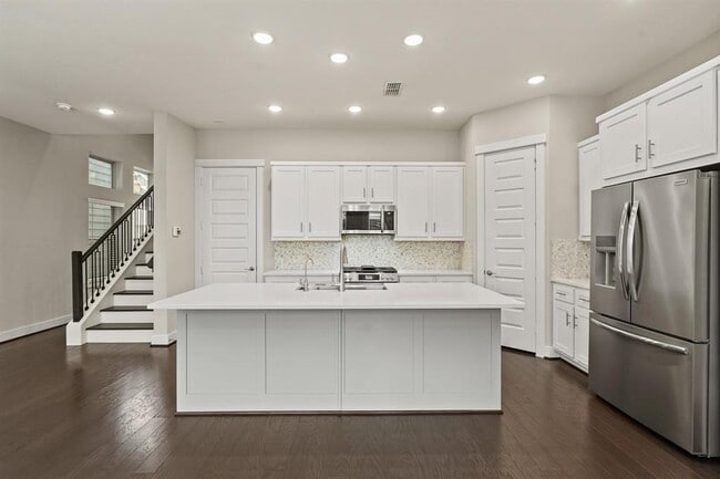 Building Photo - 10972 Hewitt Cliff Ln