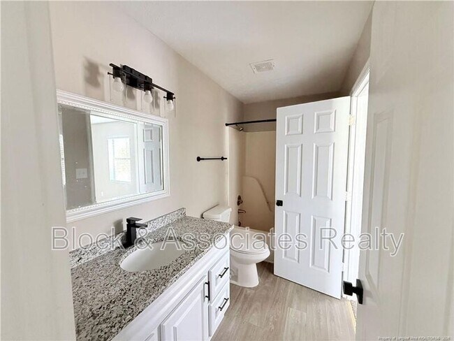 Building Photo - 4085 Professional Dr