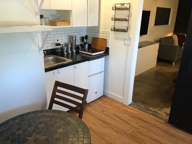 Foto del edificio - 1925 E Brill St