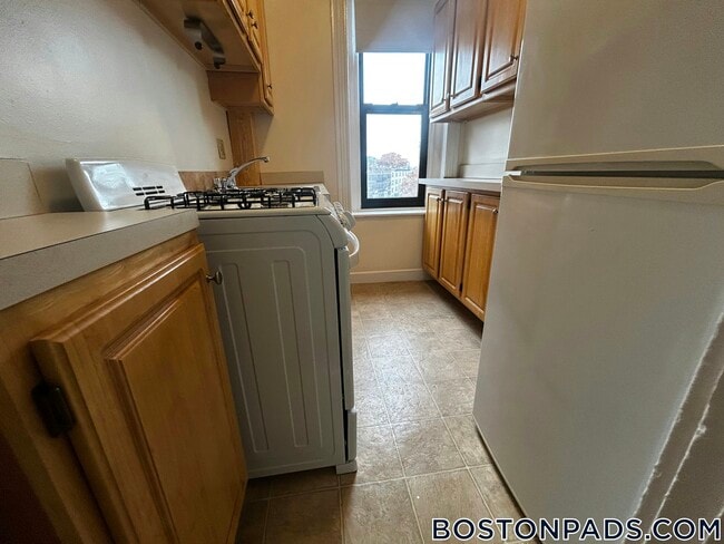 Foto del edificio - 1152 Commonwealth Ave