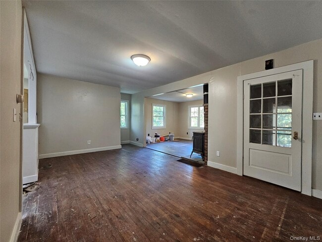 Building Photo - 2826 US-209