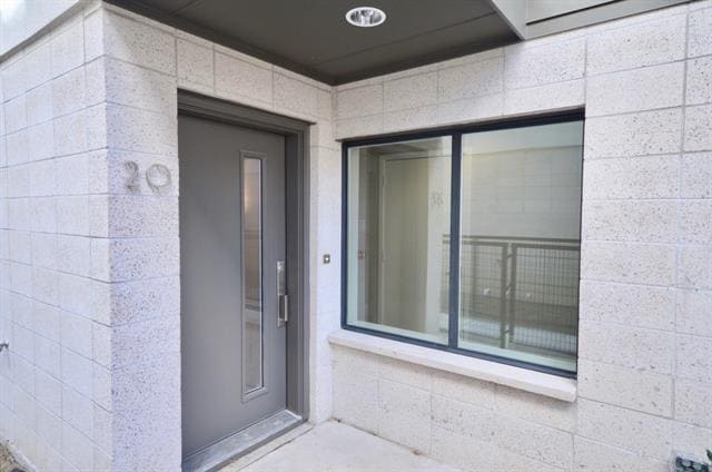 Foto del edificio - 2111 Bennett Ave