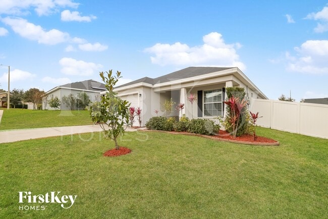 Building Photo - 911 Kingfisher Dr