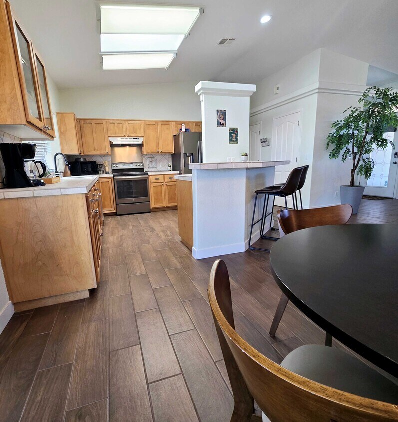 Foto principal - 11333 Desert Trailways Ln