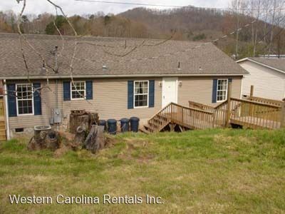 Foto principal - 3 br, 2 bath House - 93 Crestview Heights