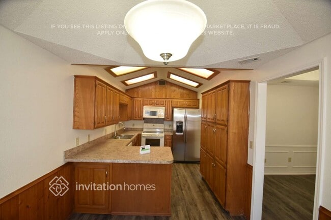 Building Photo - 816 Western Trail
