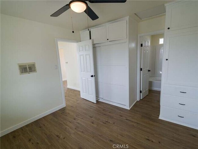 Building Photo - Newly refurbished one bedroom apartments a...