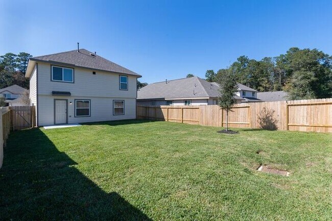 Building Photo - 2525 N Lina Ct