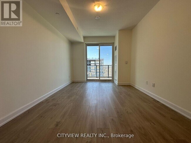 Photo du bâtiment - 3220-3220 William Coltson Ave