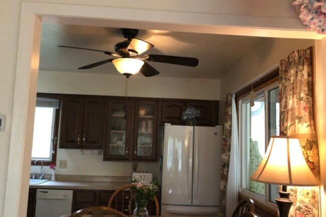 Foto principal - 5202 Schofield St