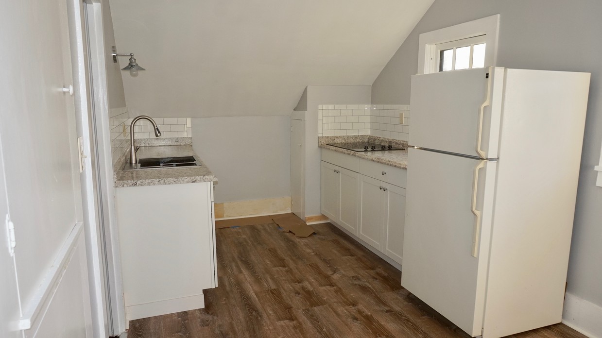 New kitchen! - 70 S Cedar St