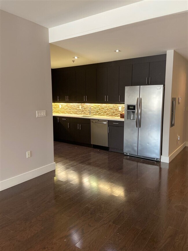 Foto del edificio - 407 56th St