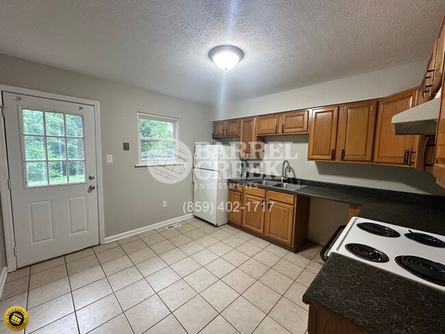 Foto del edificio - 308 Bond St