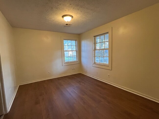 Foto del edificio - Home for Rent in Montgomery