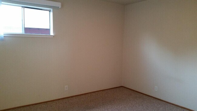 Foto del edificio - 337 Kuehnis Dr