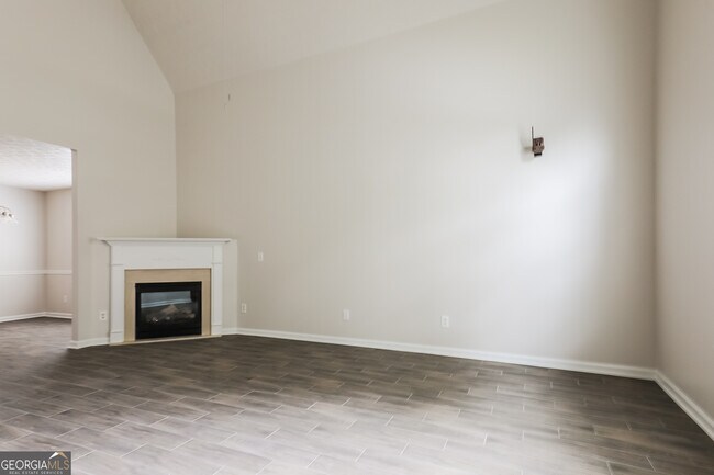 Foto del edificio - 477 Townsend Bend