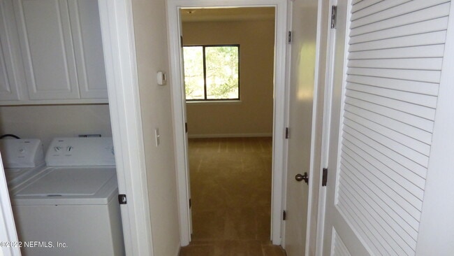 Building Photo - 5306 Brighton Park Ln