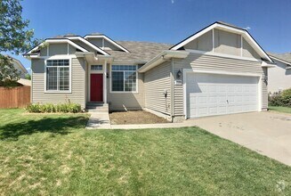 Building Photo - 2559-2559 W Apperson Dr