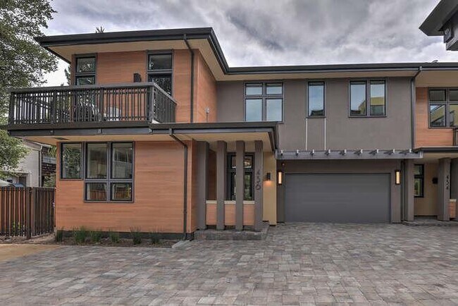 Building Photo - 436 Forest Ave
