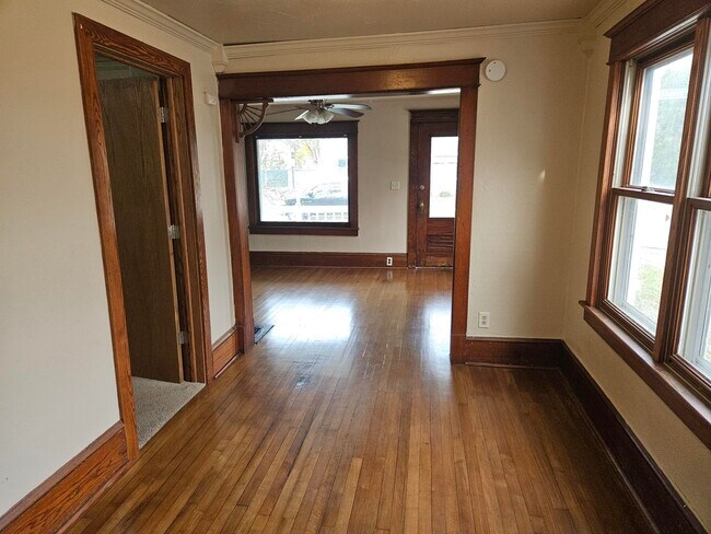 Foto del edificio - 400 Sherry St