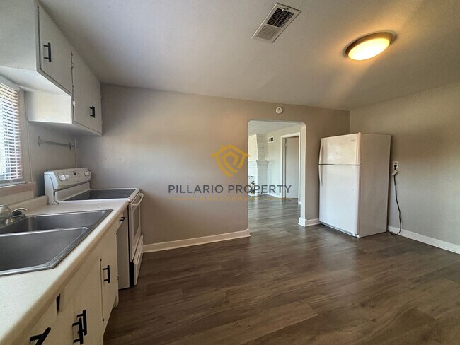 Foto del edificio - 3021 Delaware St
