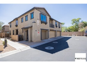 Building Photo - 8185 W Colcord Canyon Rd