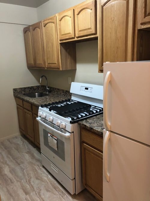 Foto del edificio - 200 Marcy Pl