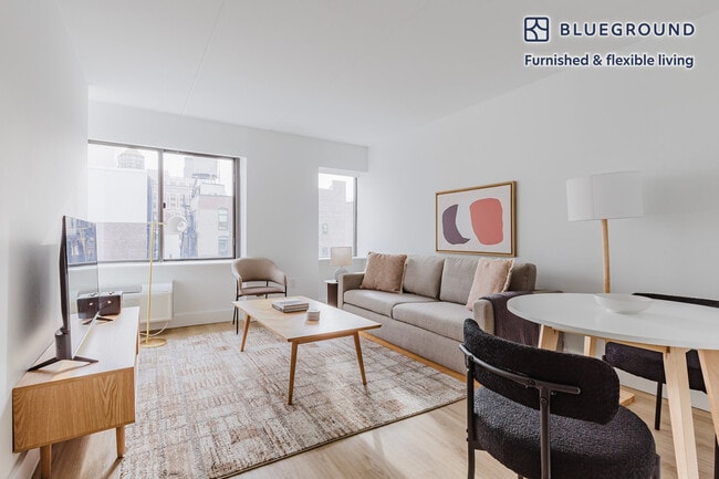 Building Photo - 160 West 24 Street-SI FL16-ID1636