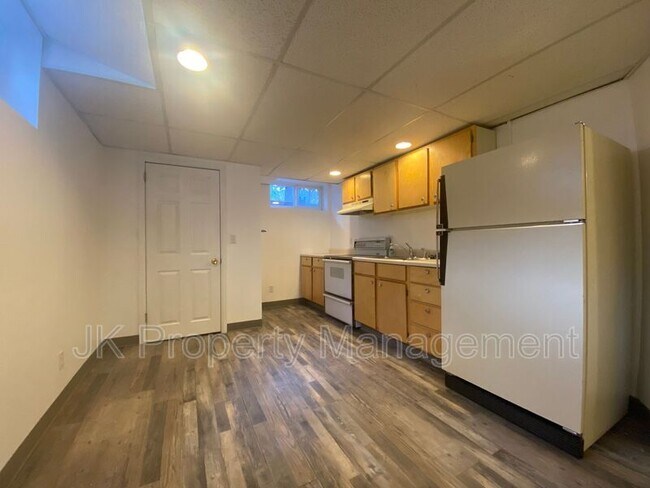Foto del edificio - 917 2nd Ave N