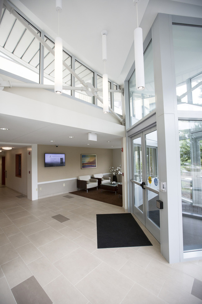 Foto del edificio - Edgewood Commons 601