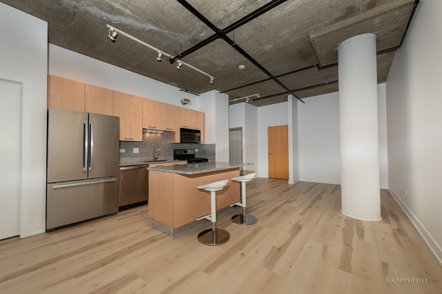 Building Photo - 111 S Morgan St