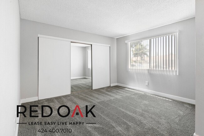 Foto del edificio - 13325 Heacock St